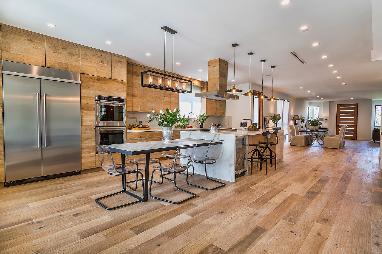 Hardwood flooring showroom Los Angeles — S&S Hardwood Floor and Supplies